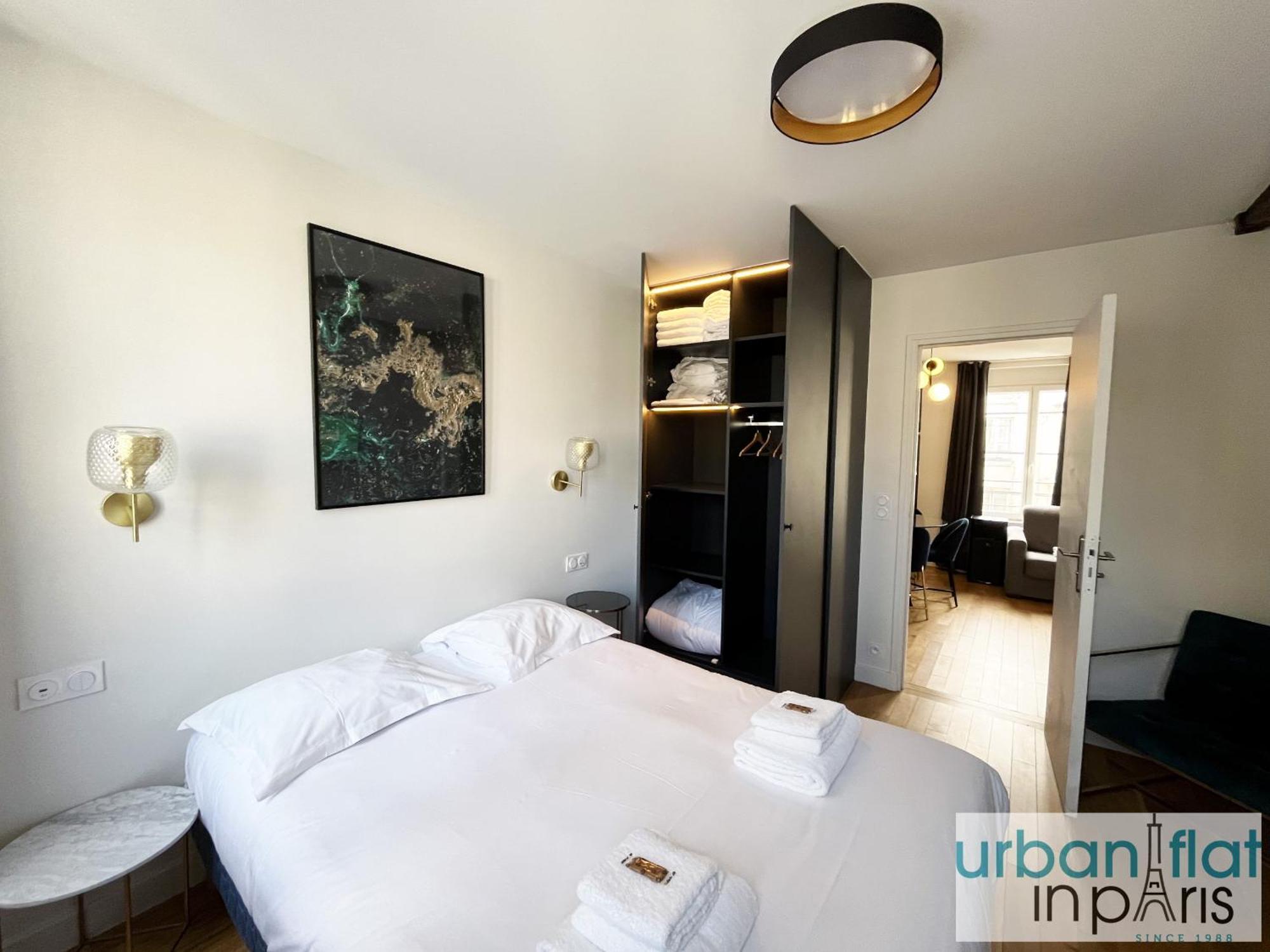 Urban Flat 176 - Charming 3 Bedroom In Montorgueil Parijs
