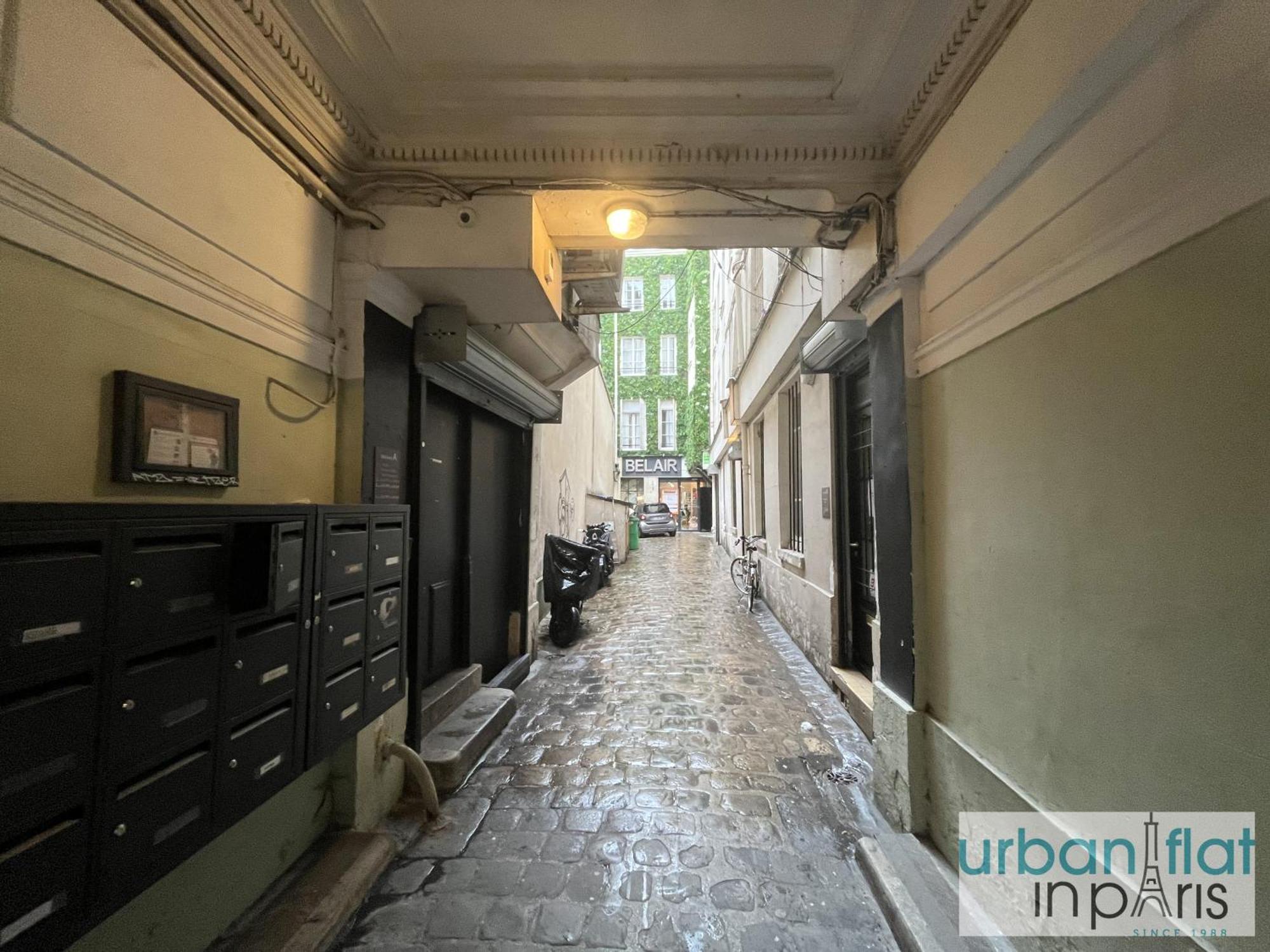 Appartement Urban Flat 176 - Charming 3 Bedroom In Montorgueil Parijs